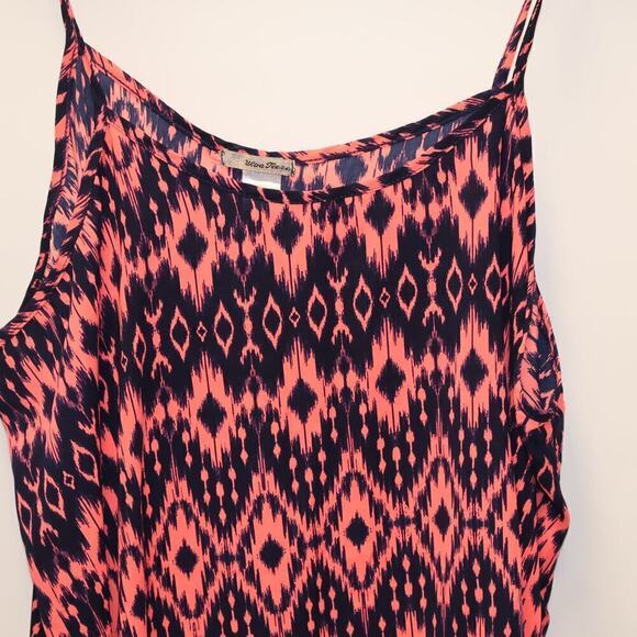 Ultra Teeze Size 3X Sun Top Assymetric Hem Sleeveless Drapes Nice - Picture 3 of 12